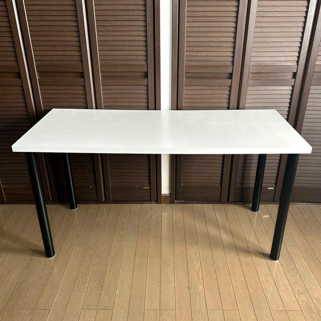 ニトリ　テーブル　ダイニングテーブル　140×59×高さ72cm