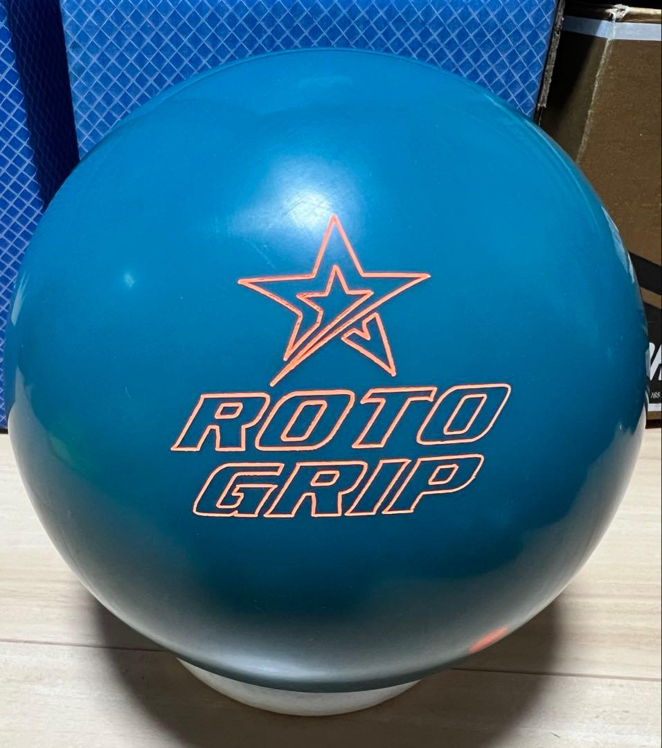 【新品】ボウリング　ボール　アイドルプロ　15ポンド