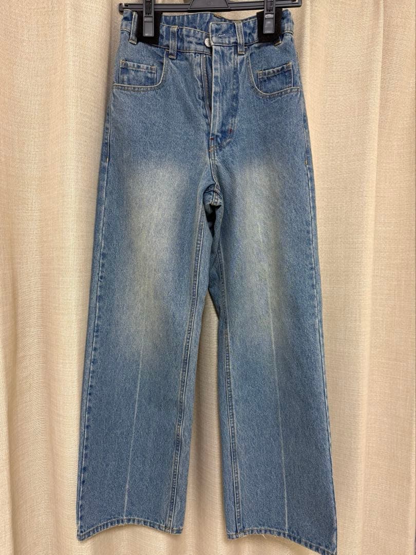リエルリシェCenter Line Straight Denim Pants