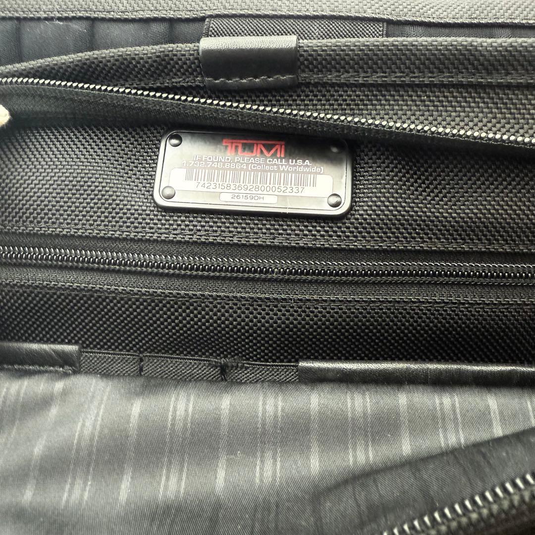 【美品】トゥミ／TUMI ショルダーバッグ メッセンジャーバック　ブラック
