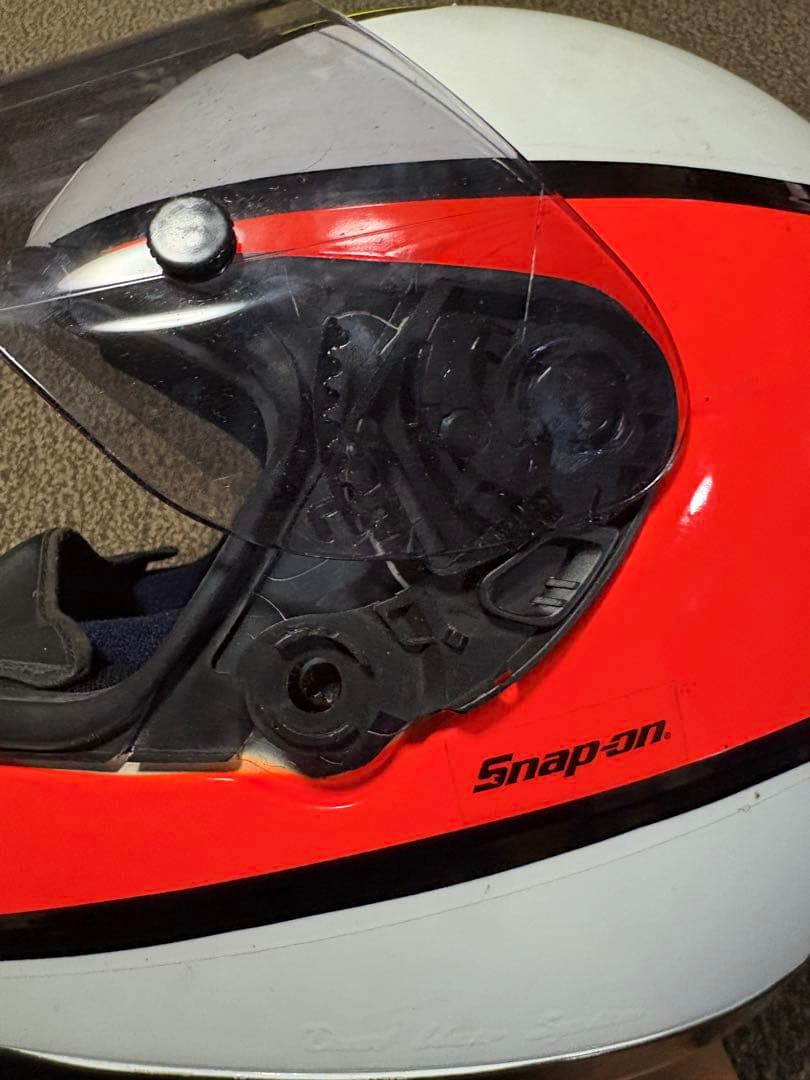 ショーエイヘルメット　SHOEI