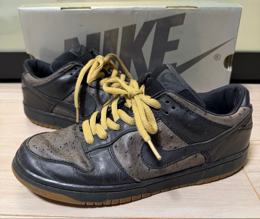 靴 nike sb dunk low pro ostrich 27.5