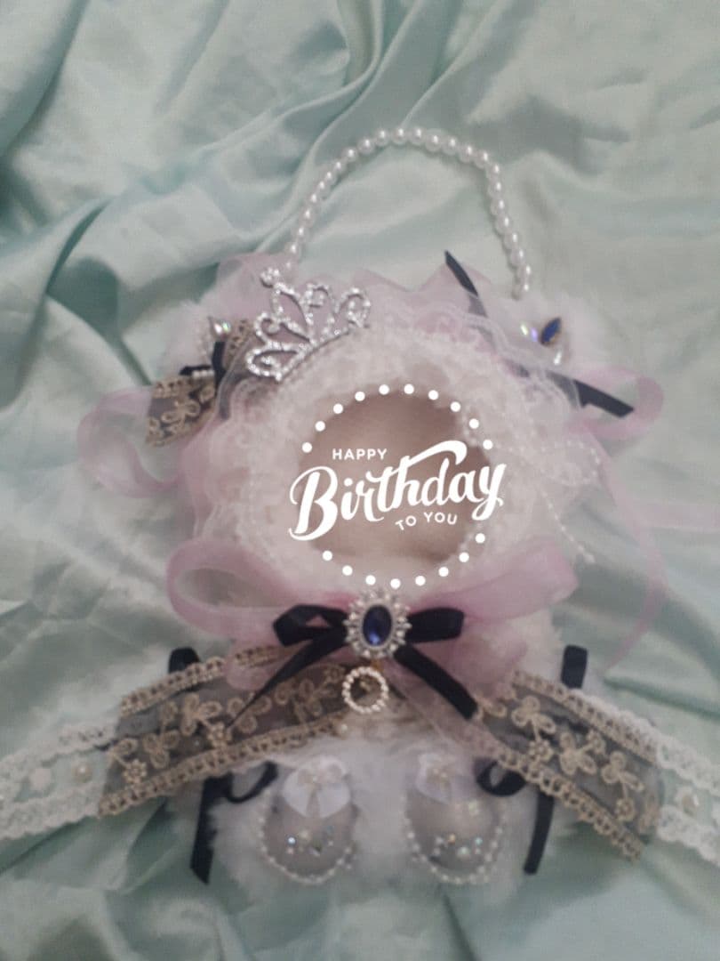 紫乃様　ぬい服　ふわふわ着ぐるみおすわりねこみみにじぬいともぬいコスマス