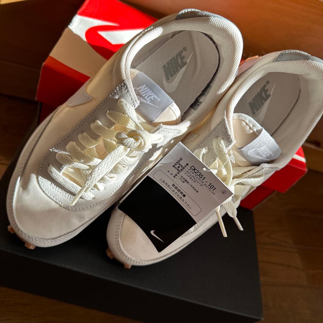 NIKEナイキ ˙✧˙⁎⋆⁎⋆ DAYBREAK デイブレイク23.5cm ˙✧