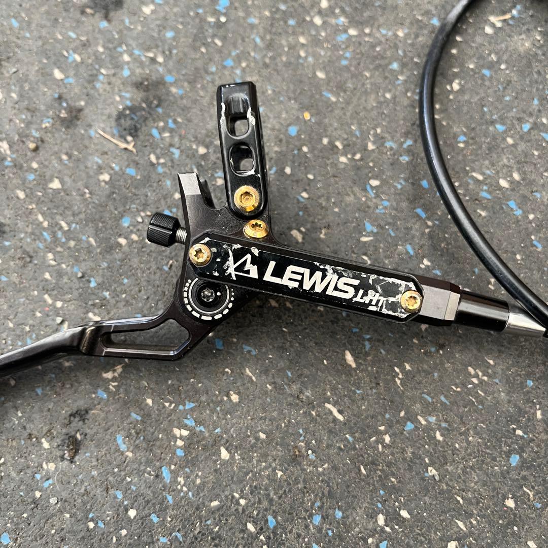 Lewis lht ディスクブレーキ