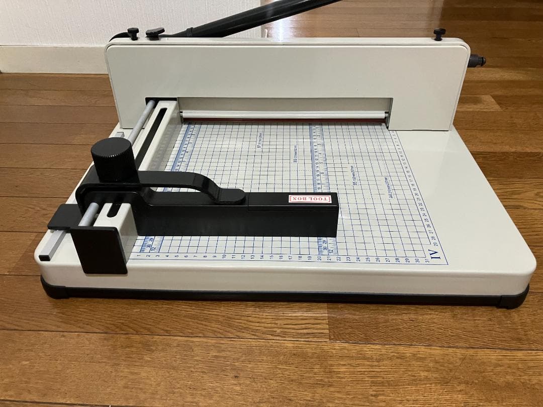大型裁断機 BA58A4-14b 中古品