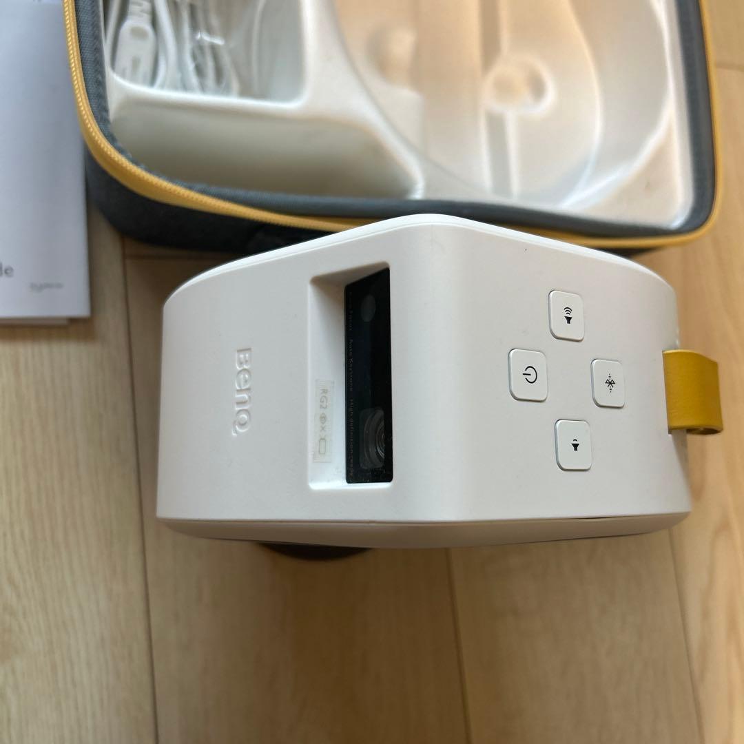 BenQ GV30 モバイルプロジェクター