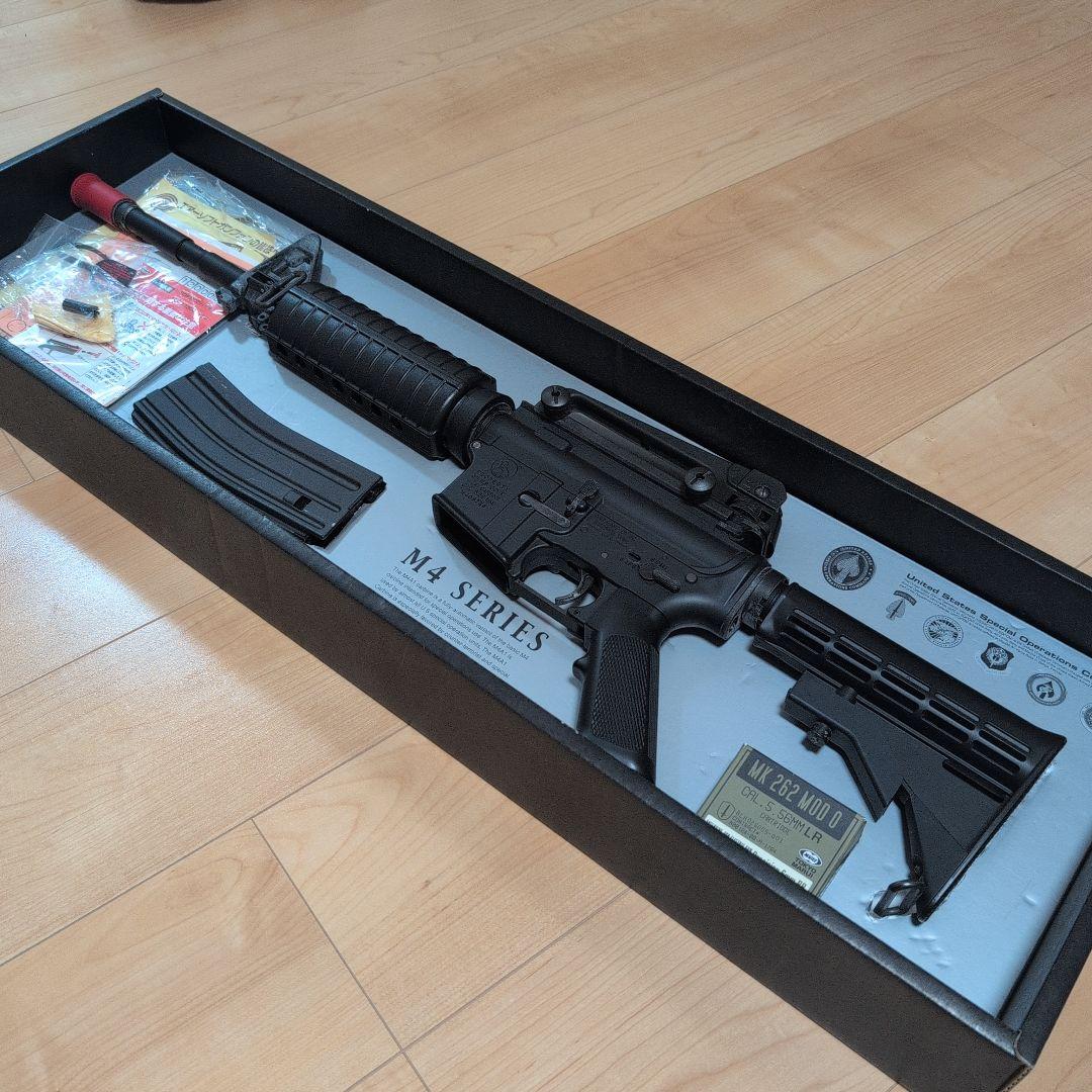 東京マルイ M4A1 SOCOM CARBINE 次世代電動ガン (スリング付)