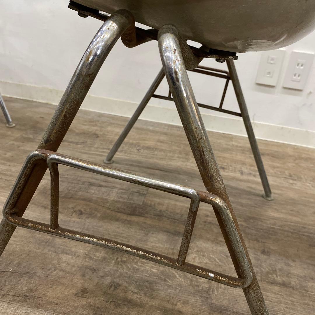 専用！HermanMiller ハーマンミラーEames イームズワインレッド②