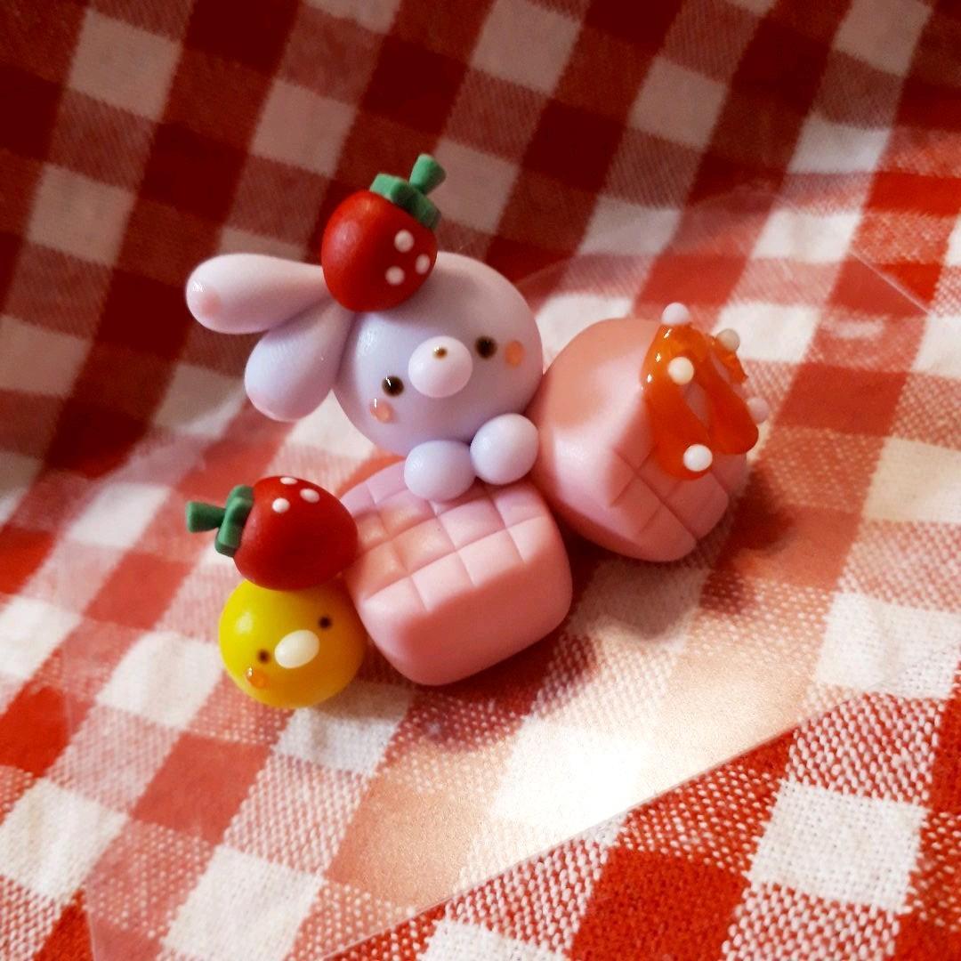 苺キャラメル♡紫うさぎ&ひよこ